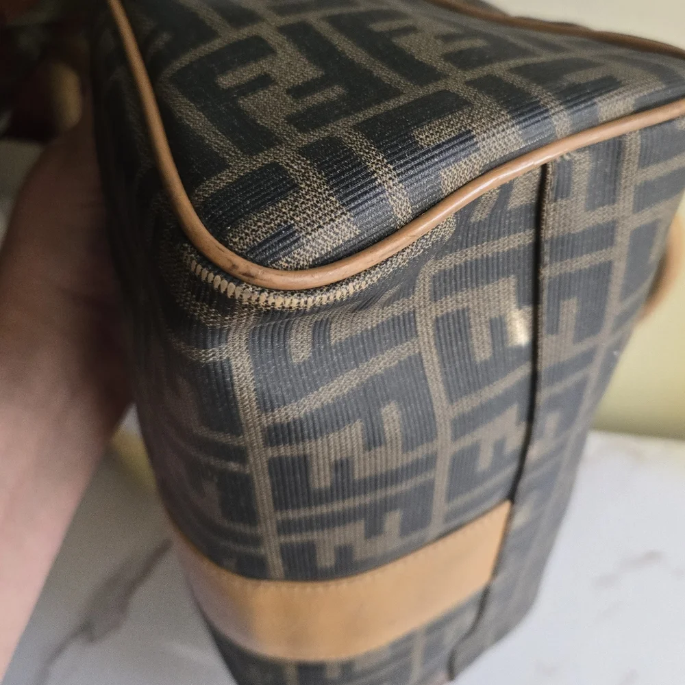 ⛔️SOLD⛔️Vintage Fendi Zucca Brown Monogram Canvas Top Handle Boston Bag - Picture 11 of 16